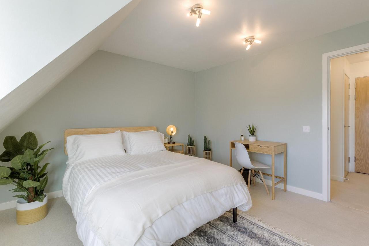 Nest Easy - Alpha House Apartment Northampton Exterior photo