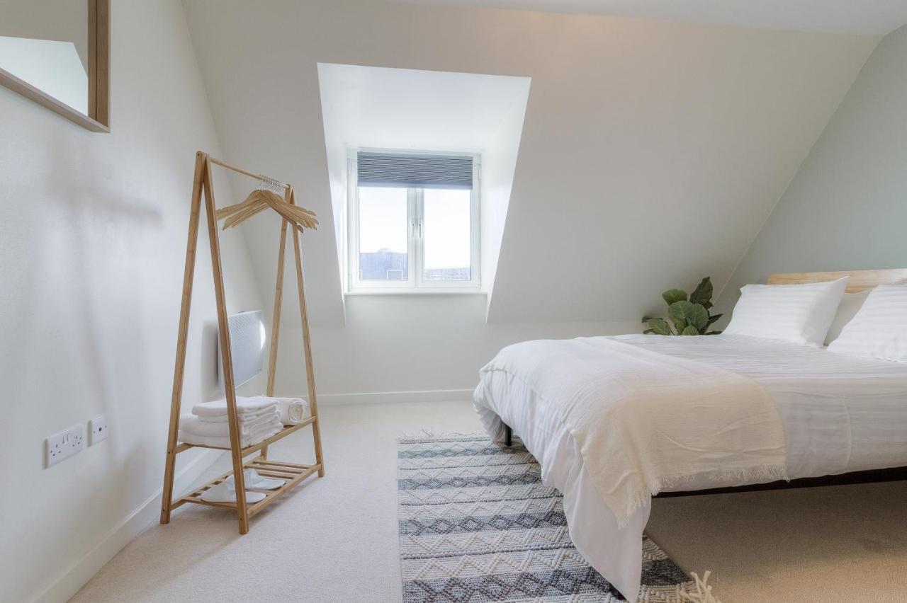 Nest Easy - Alpha House Apartment Northampton Exterior photo